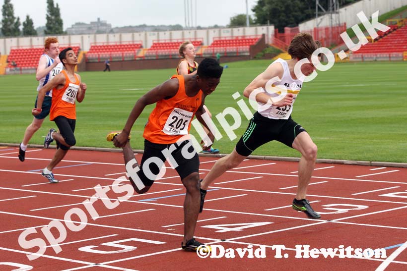 Boys under-15s 100 metres at the Gateshead Tartan Games Open.